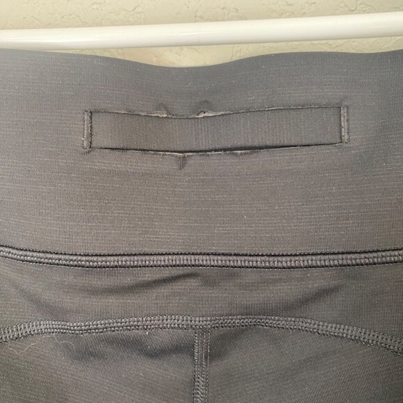 Outdoor Voices Black 7/8 Length Leggings - Size Medium - EUC - Picture 4 of 7